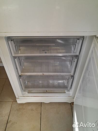 Холодильник бу