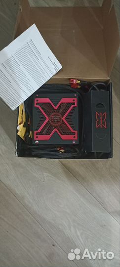 Strike x 1100w