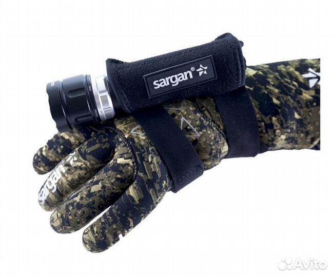 Держатель фонаря на запястье