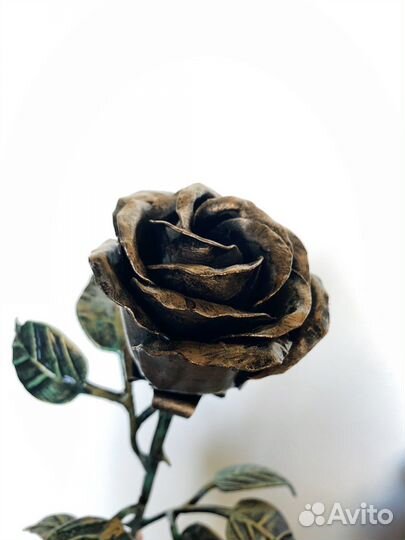 Роза металлическая кованая