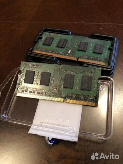 Оперативная память 2гб Из MacBook Pro 2011