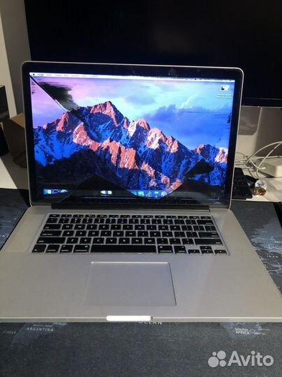 Apple macbook pro 2013 15 i7-4 ядра/ 2 видеокарты