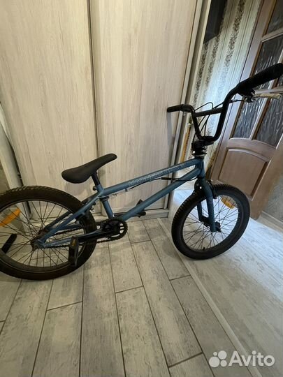 Трюковой велосипед bmx