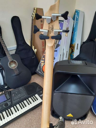 Бас гитара Cort Corbow 4