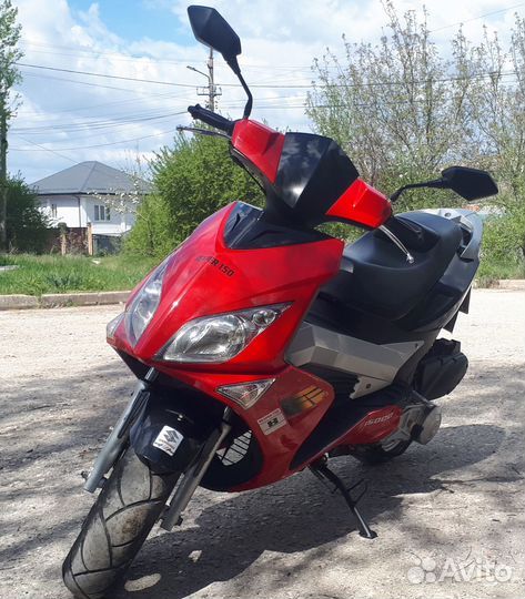Продам скутер Reaper 150