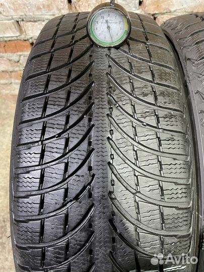 Michelin Latitude Alpin LA2 215/70 R16