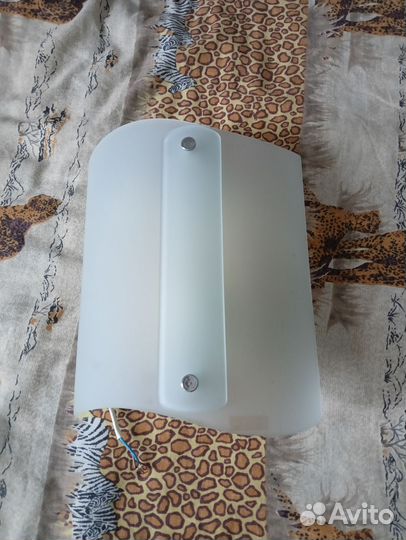 Светильник настенный