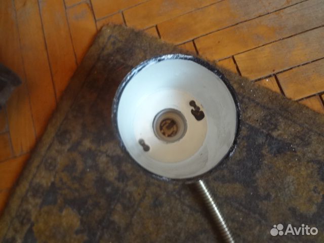 Светильник с военной техники с мастерской