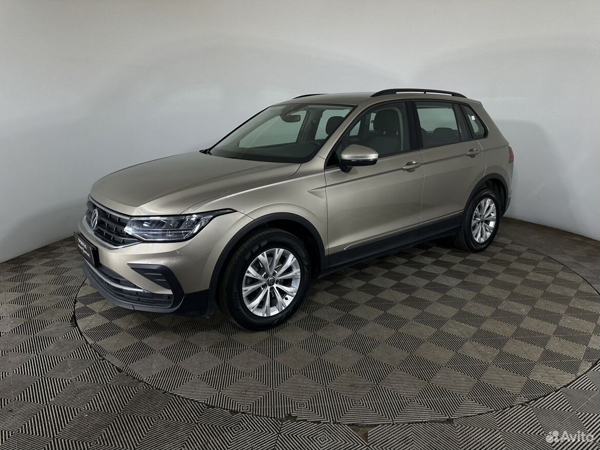 Volkswagen Tiguan 1.4 AMT, 2021, 86 940 км