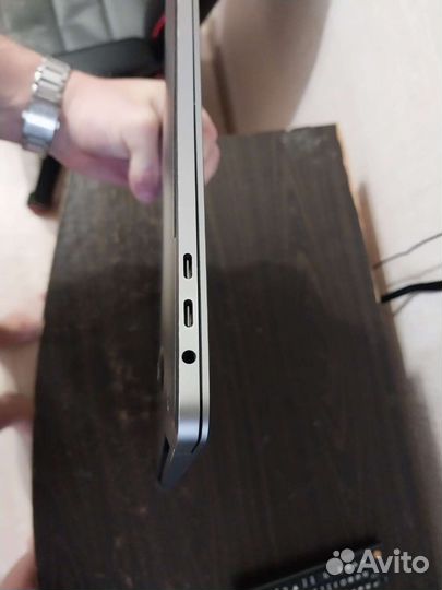 Apple MacBook Pro 15 2018