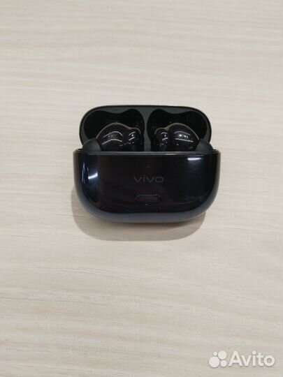 Беспроводные наушники vivo TWS 2