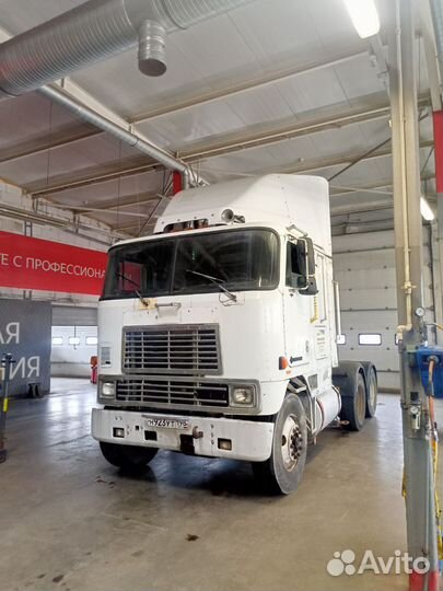 International 9800, 1999