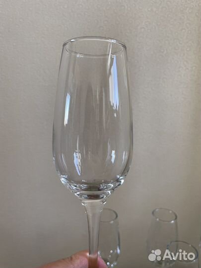 Бокалы для шампанского новые