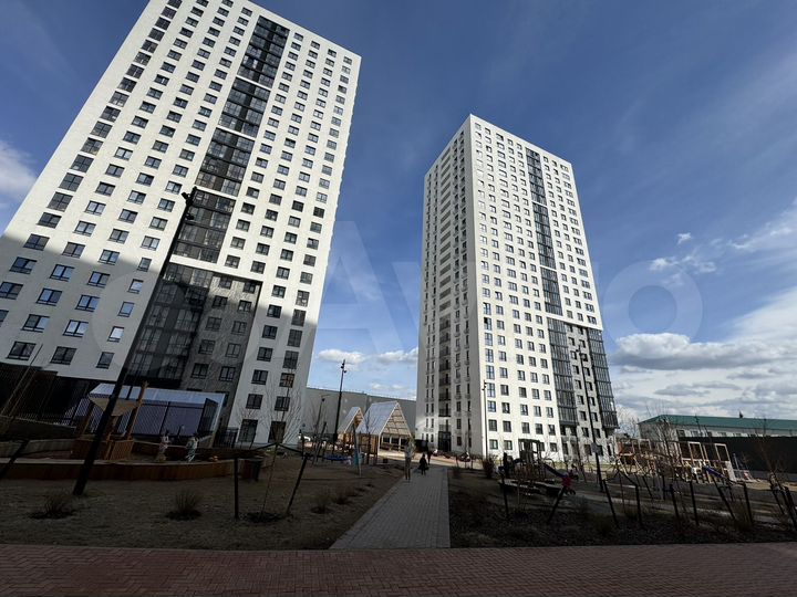 4-к. квартира, 75 м², 13/25 эт.