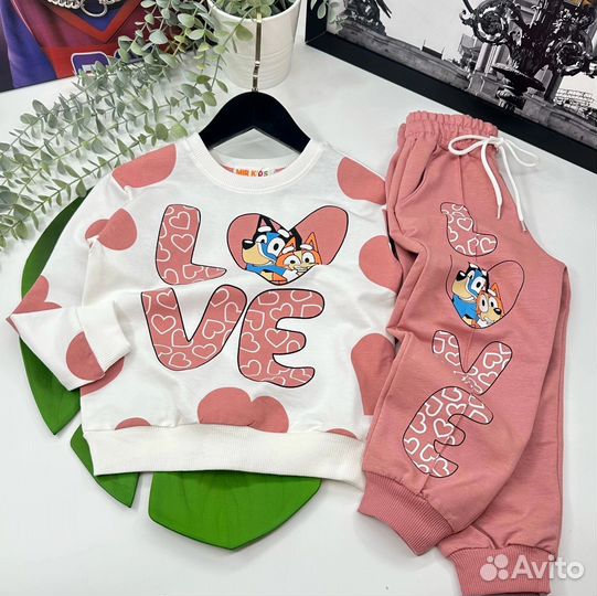 Костюм двойка на девочку 98-122