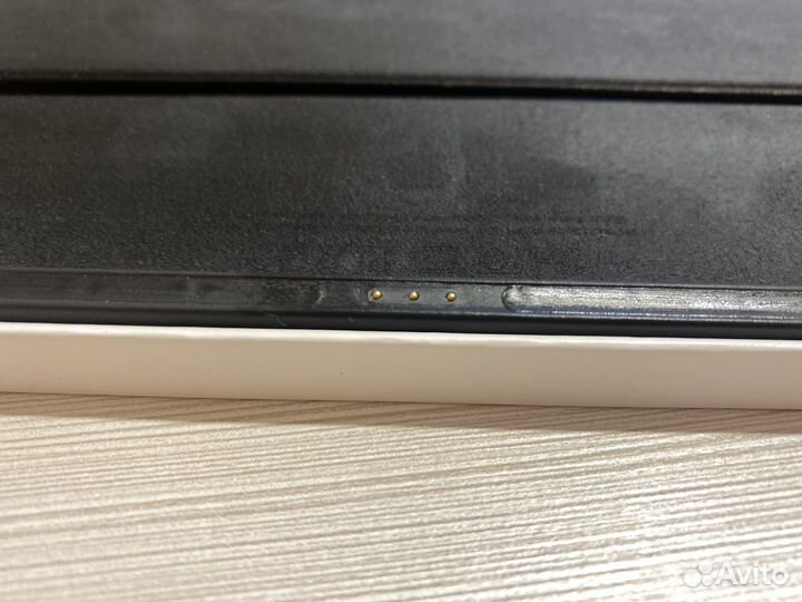 Apple magic keyboard iPad 7 2019