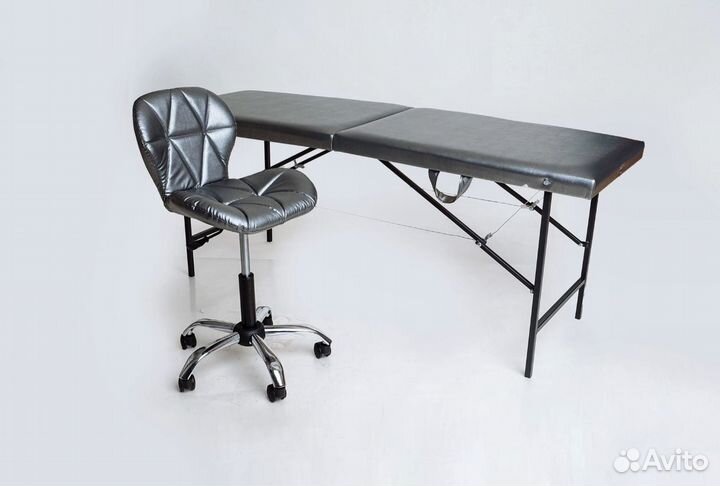 Массажная кушетка