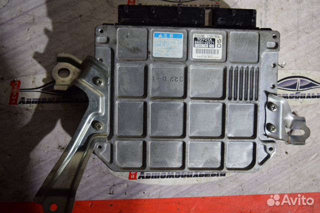 Блок управления двс c Toyota Vitz KSP90 1KR-FE