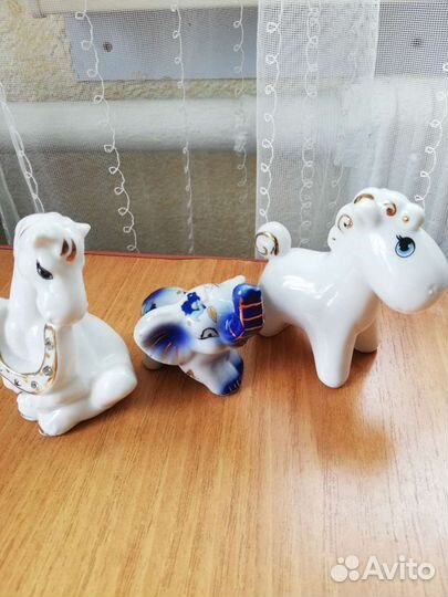 Фарфоровые фигурки
