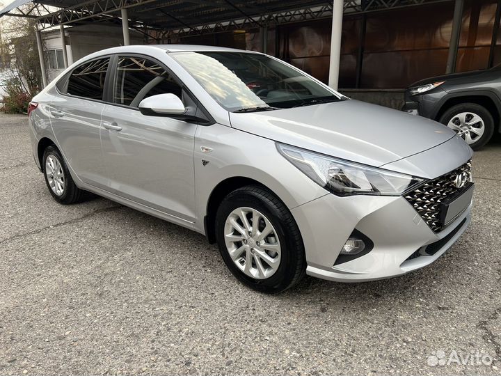 Hyundai Solaris 1.6 AT, 2021, 43 000 км