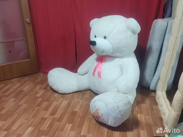 Плюшевый медведь