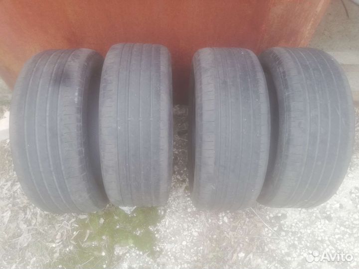 Continental ContiPremiumContact 5 215/55 R17