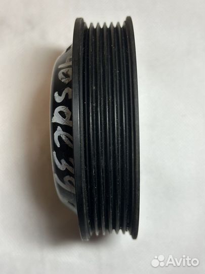 Ременный шкив BMW E39 1436590