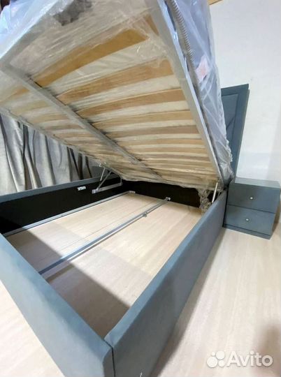 Двуспальная кровать дизайнерская на заказ