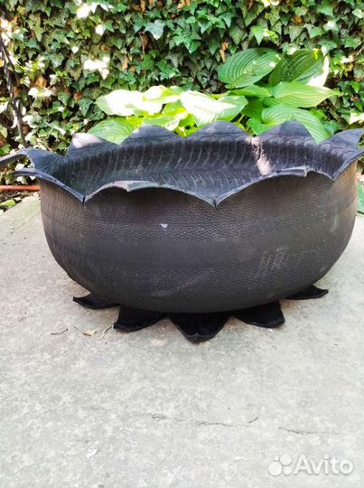 Клумба из покрышек,цветник,вазон