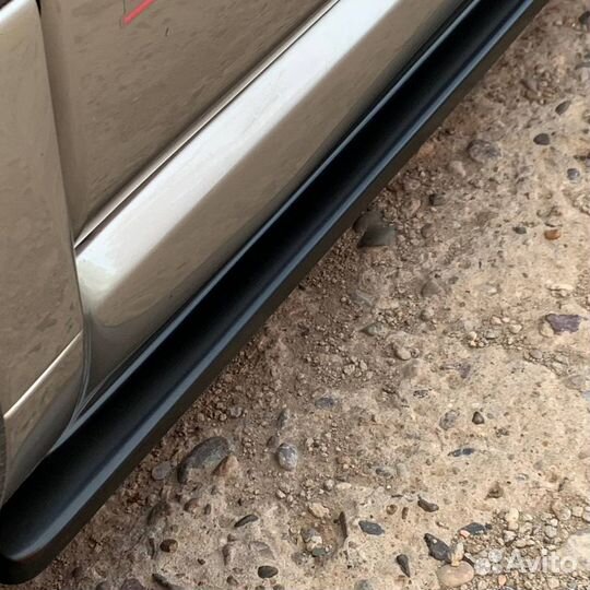 Боковые сплиттеры для Subaru Forester SG