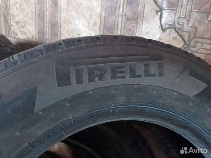 Pirelli Ice Zero 225/65 R17 106T