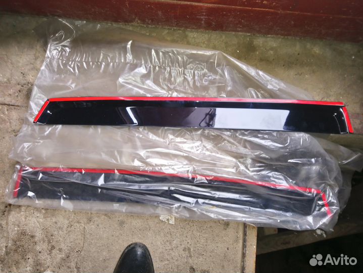 Ветровики задних дверей нексии новые