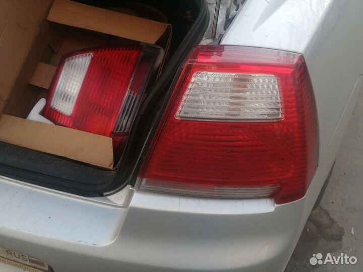 Фонарь задний правый для mitsubishi galant 9 (DJ)