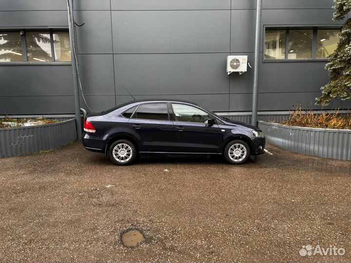 Volkswagen Polo 1.6 AT, 2012, 144 000 км