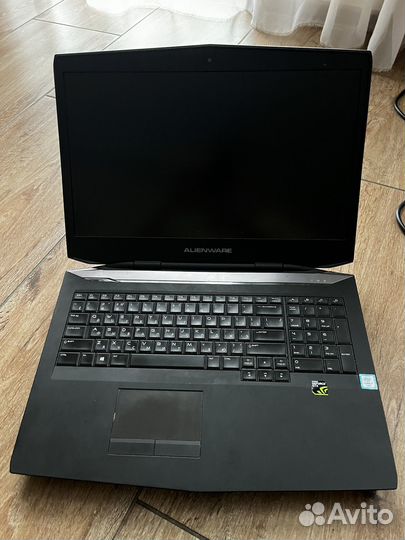 Игровой ноутбук alienware 17