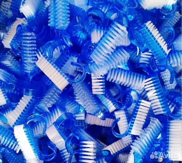 Щеточки для маникюра