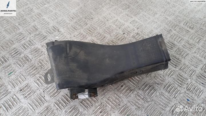 Воздуховод 8150763 на BMW 7 E38 (1994-2001)