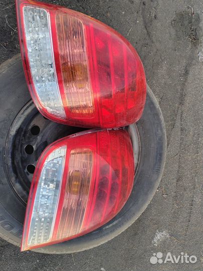 Задний фонарь на Toyota Corolla Spacio 2003-2007г