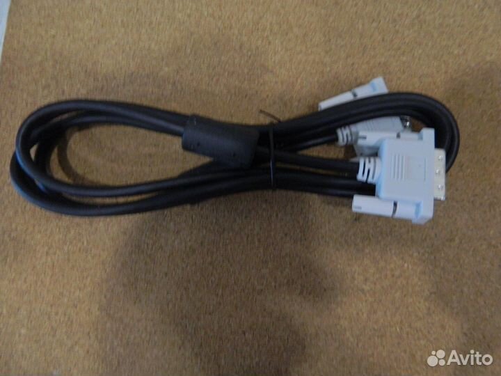 Соединительный кабель