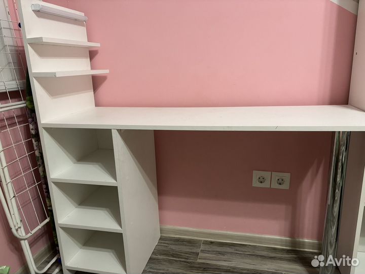 Стол для мастера маникюра бу