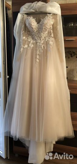 Свадебное платье,44-46