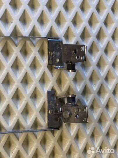 Петли hp Compaq 530 Запчасти