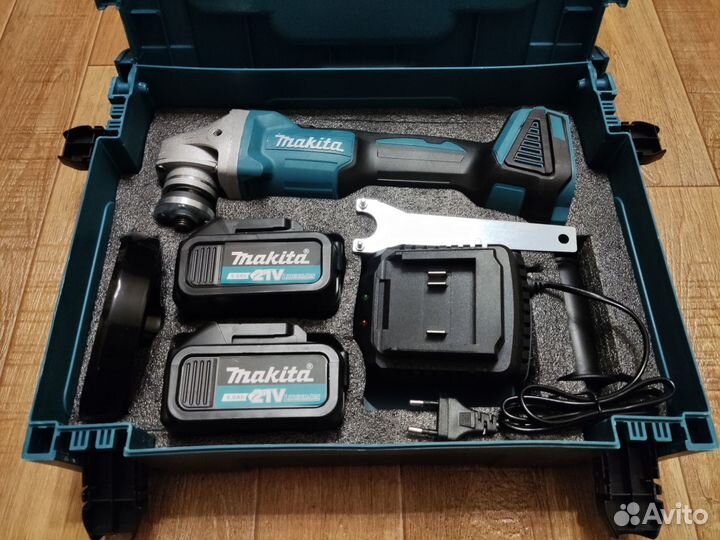 Ушм болгарка Makita 125 мм аккумуляторная в кейсе