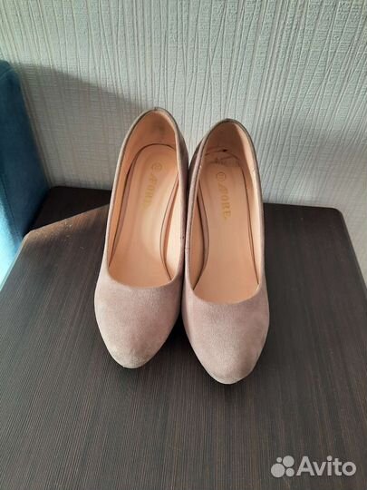Туфли женские 38 размер