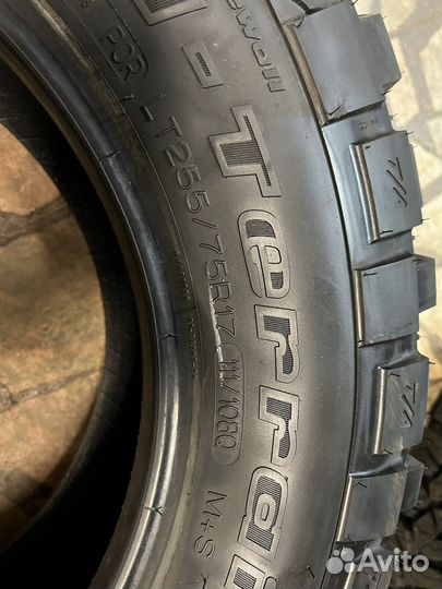 Bfgoodrich Mud-Terrain T/A KM2 255/75 R17