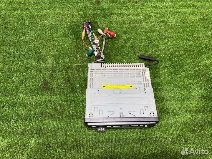 Магнитола Renault Logan седан 1.6 K7MC697 (84