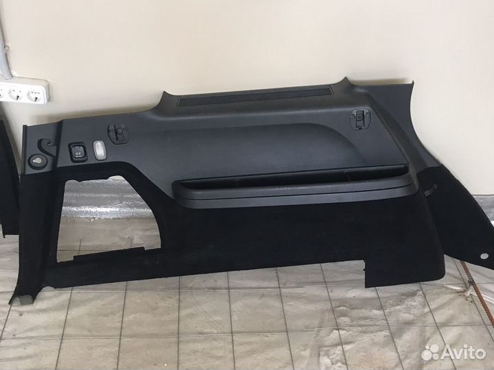Обшивка багажника 164