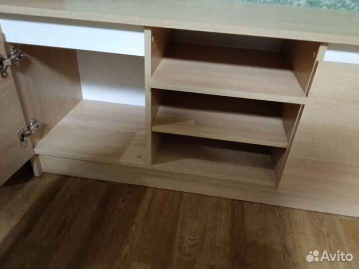 Тумба под телевизор