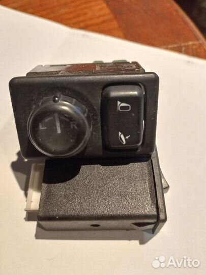 Пульт управления зеркалами, корректором фар, гбо