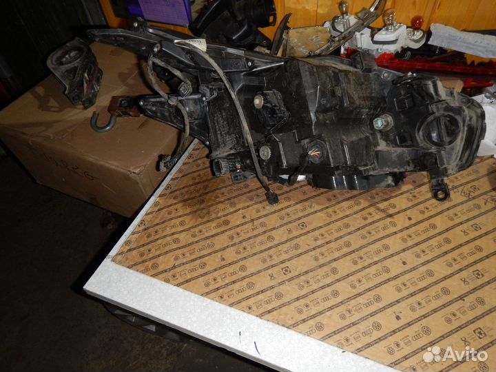 Фара левая Nissan Murano Z52 LED